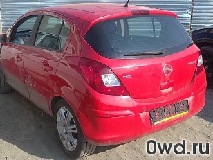 Битый автомобиль Opel Corsa