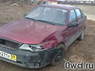 Битый автомобиль Daewoo Nexia