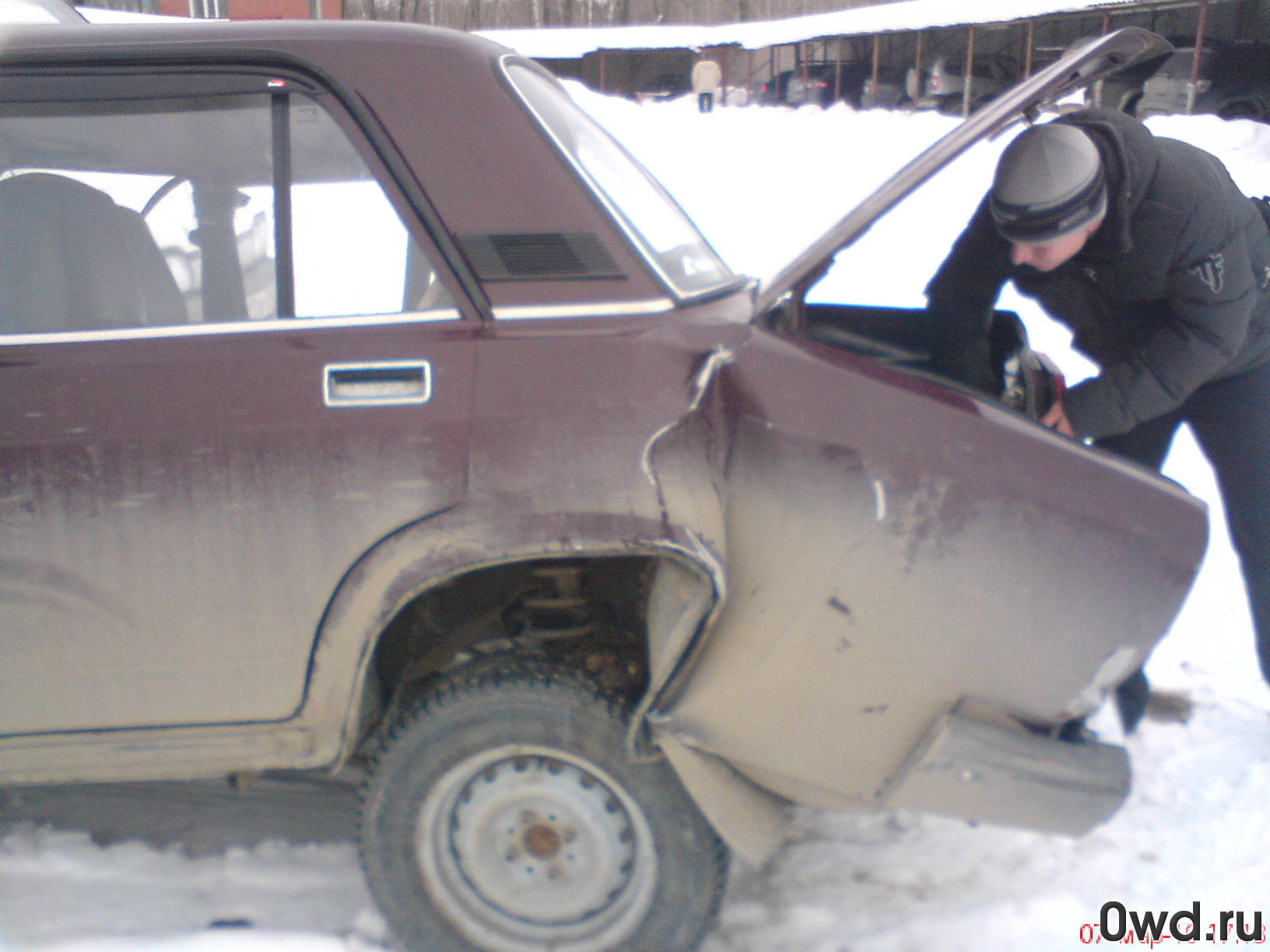 Битый автомобиль LADA (ВАЗ) 2107 (2006) в Перми