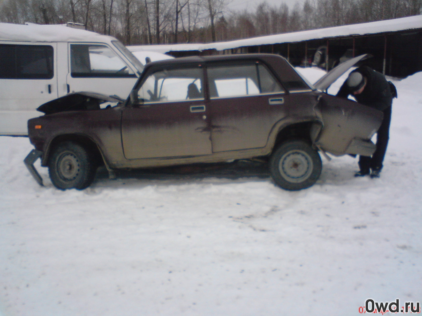 Битый автомобиль LADA (ВАЗ) 2107 (2006) в Перми